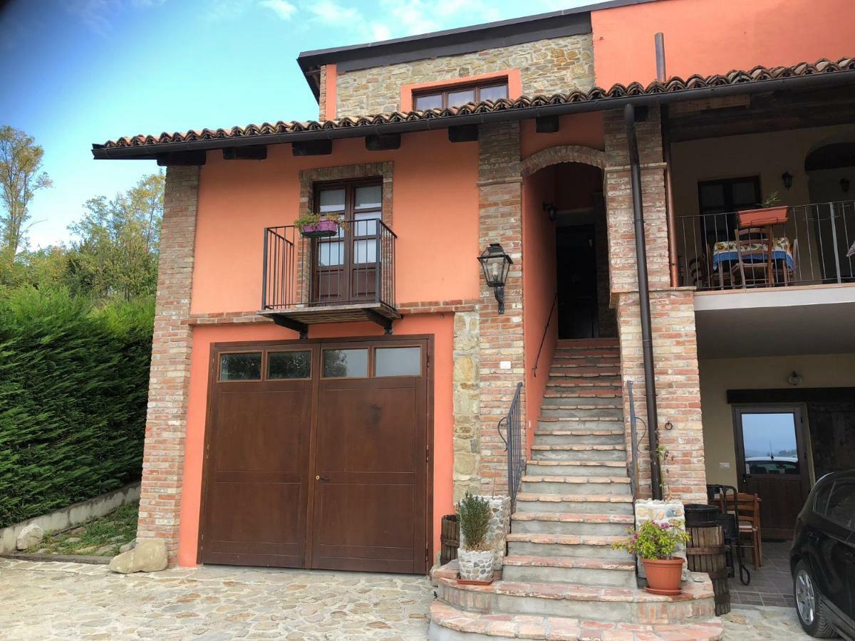 Agriturismo La Ca Veja Monforte D'Alba Ngoại thất bức ảnh