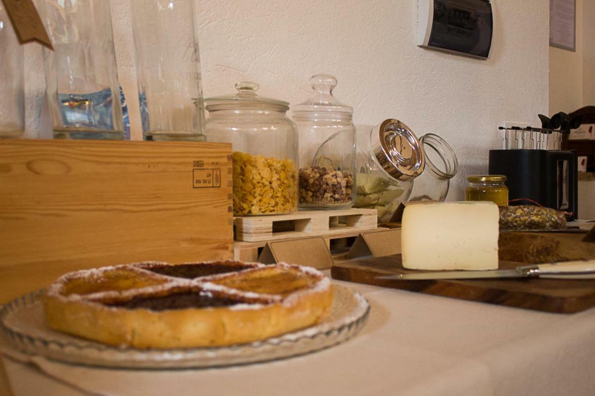 Agriturismo La Ca Veja Monforte D'Alba Ngoại thất bức ảnh